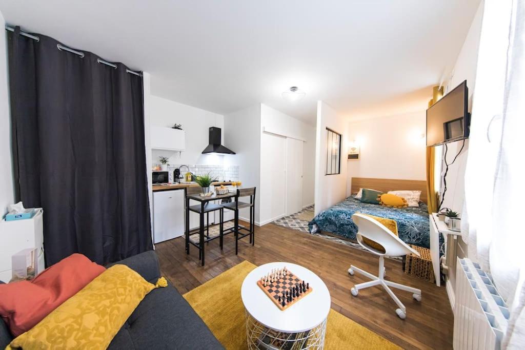 Apartmán L'Explorateur Du Grecourt Tours Exteriér fotografie